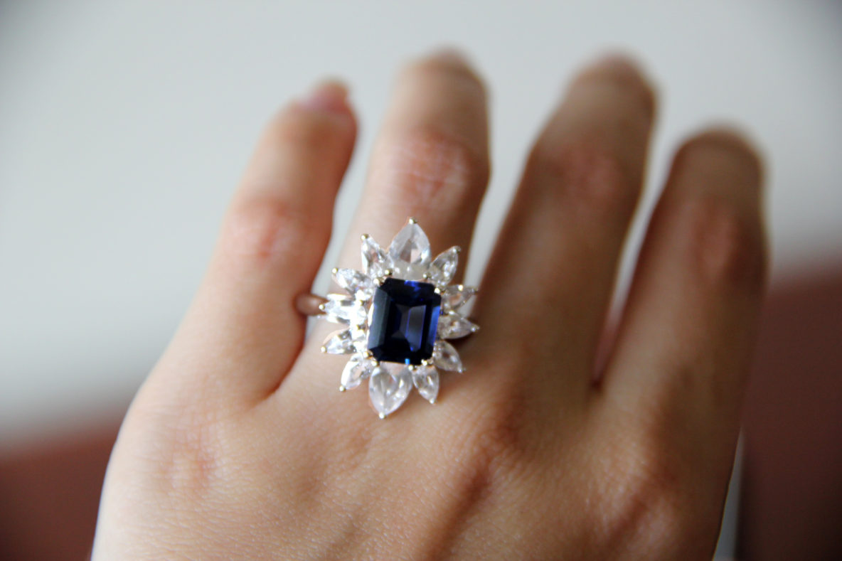 engagement ring with blue saphire