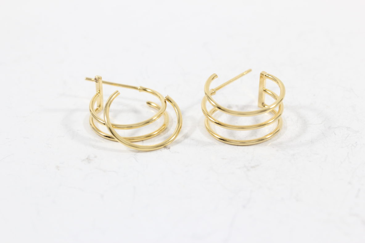 How to Fix Broken Earrings