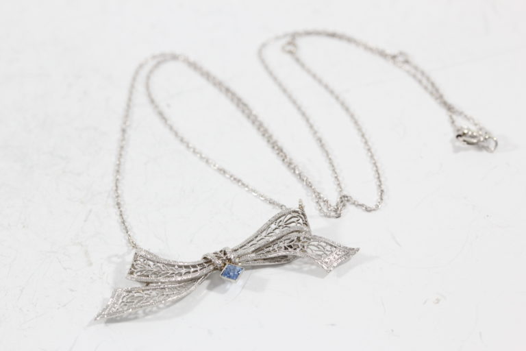 4 Ways to Identify Antique and Vintage Jewelry