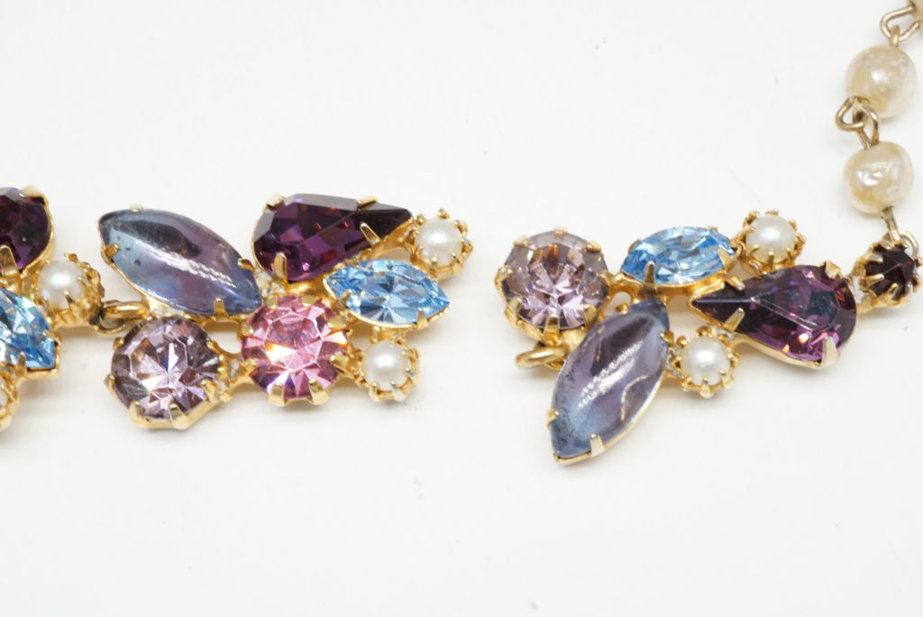 4 Things You Should Know About Costume Jewelry Stone Replacement