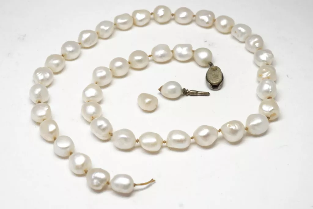 How Much Does It Cost to Restring Pearls?