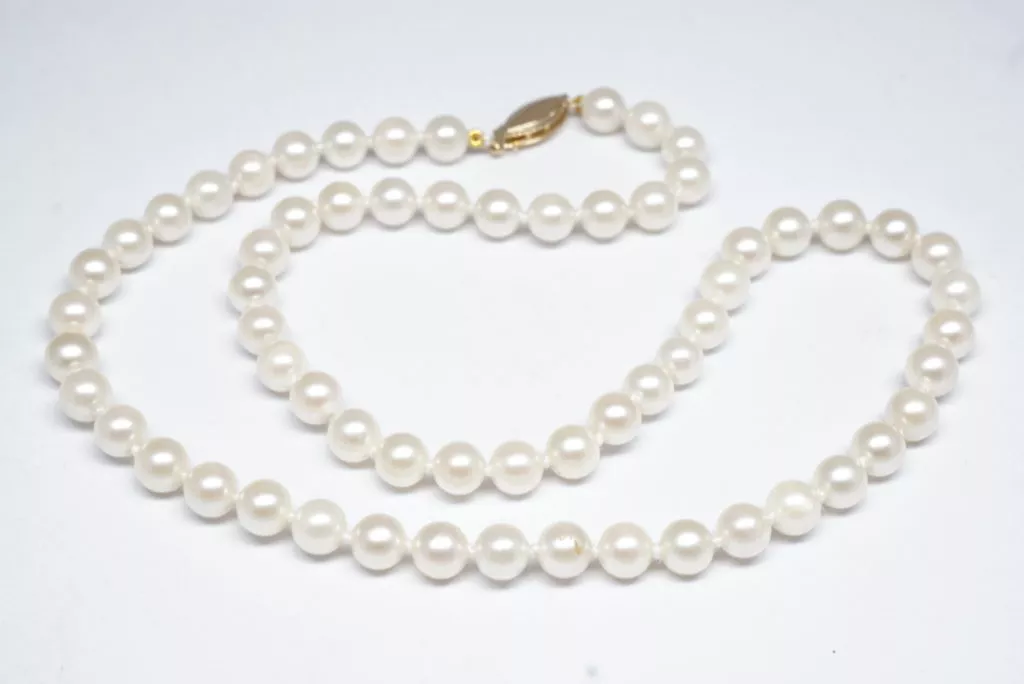 Cost of deals pearl necklace