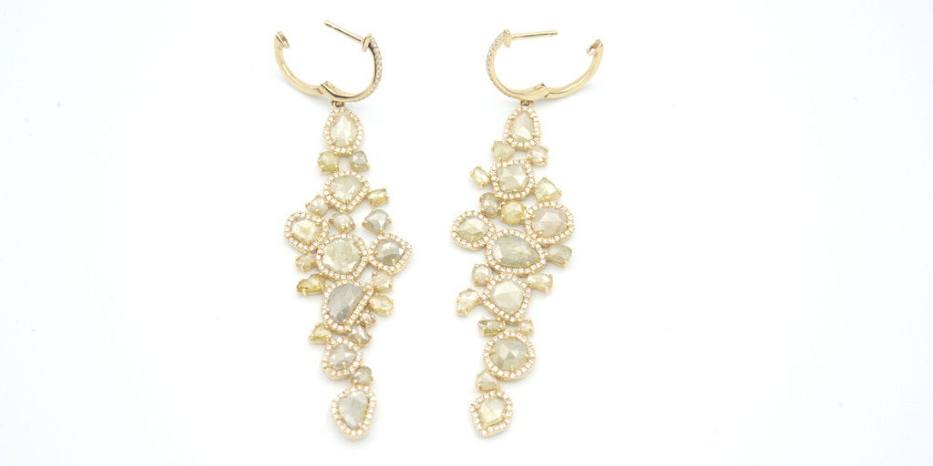 gold-diamond-earrings