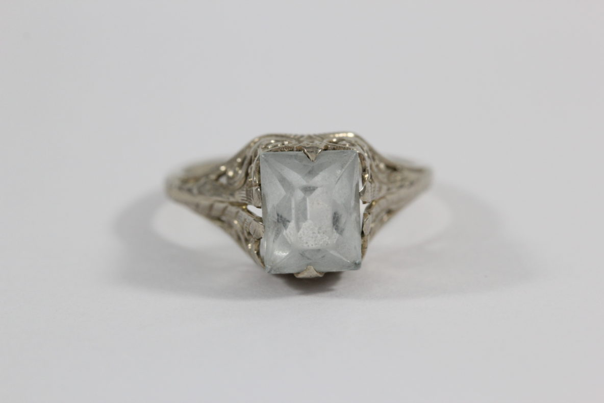 Stone Polishing How to Remove Scratches in a Gemstone