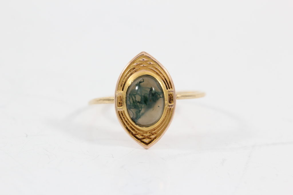 agate-ring-estate-jewelry