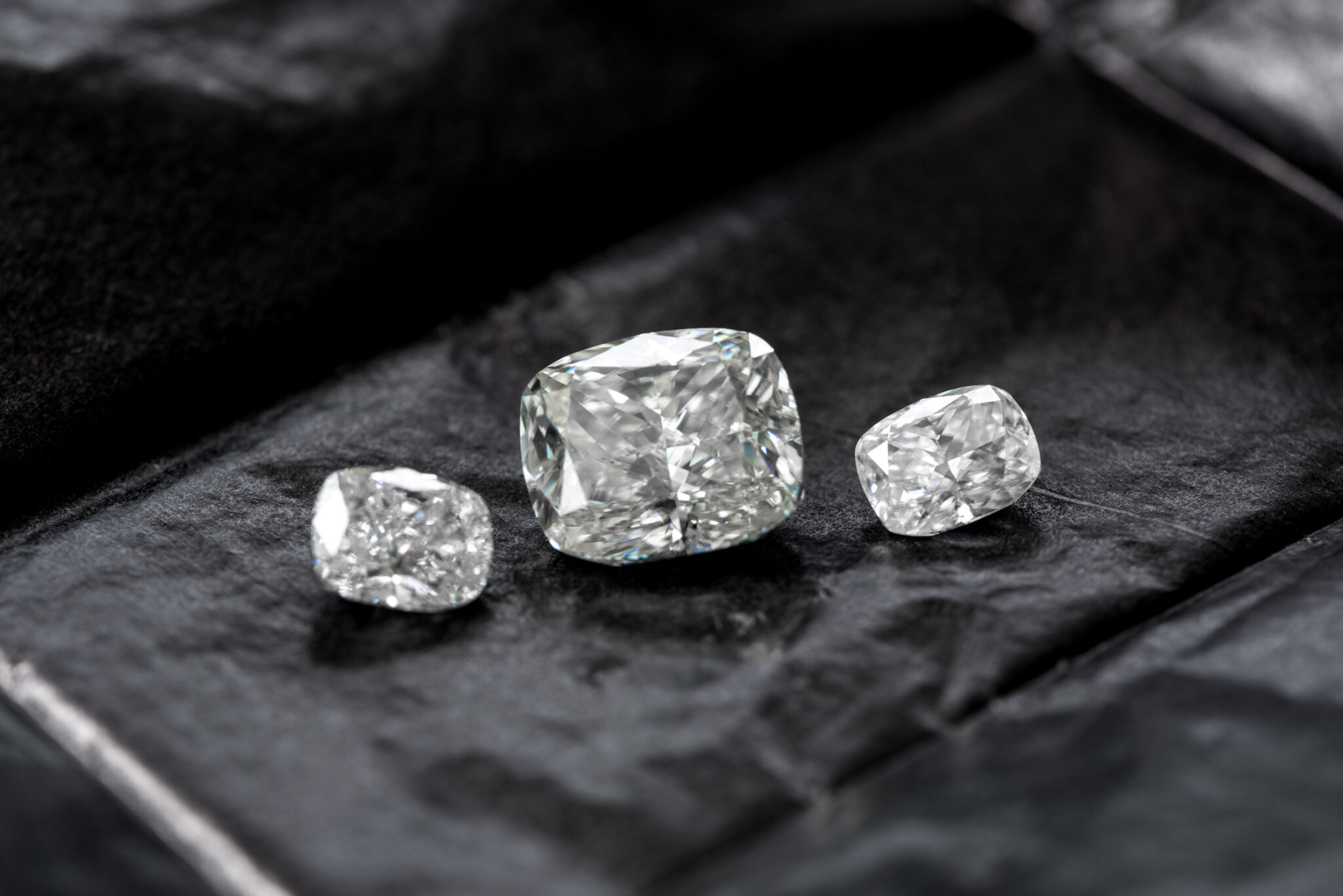 The Four Cs of Diamond Quality Cut, Clarity, Color, and Carat