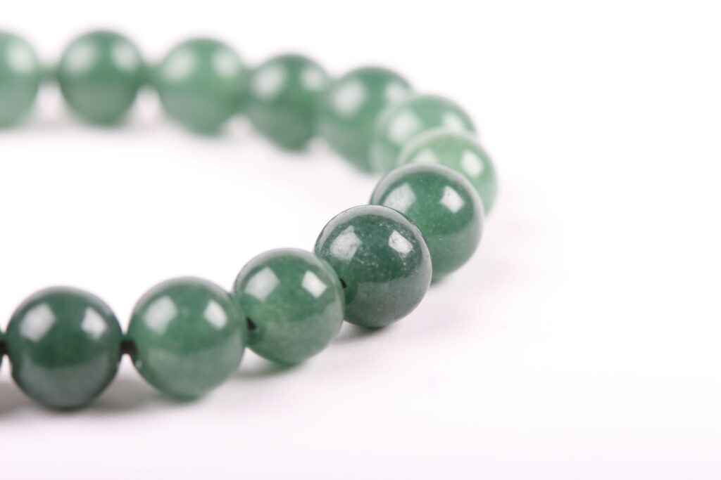 jade-beads-bracelet