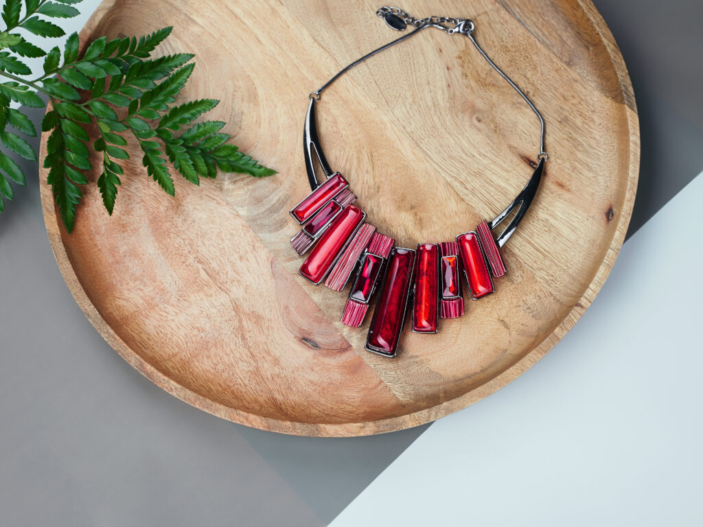 ruby-jewelry-on-wooden-dish