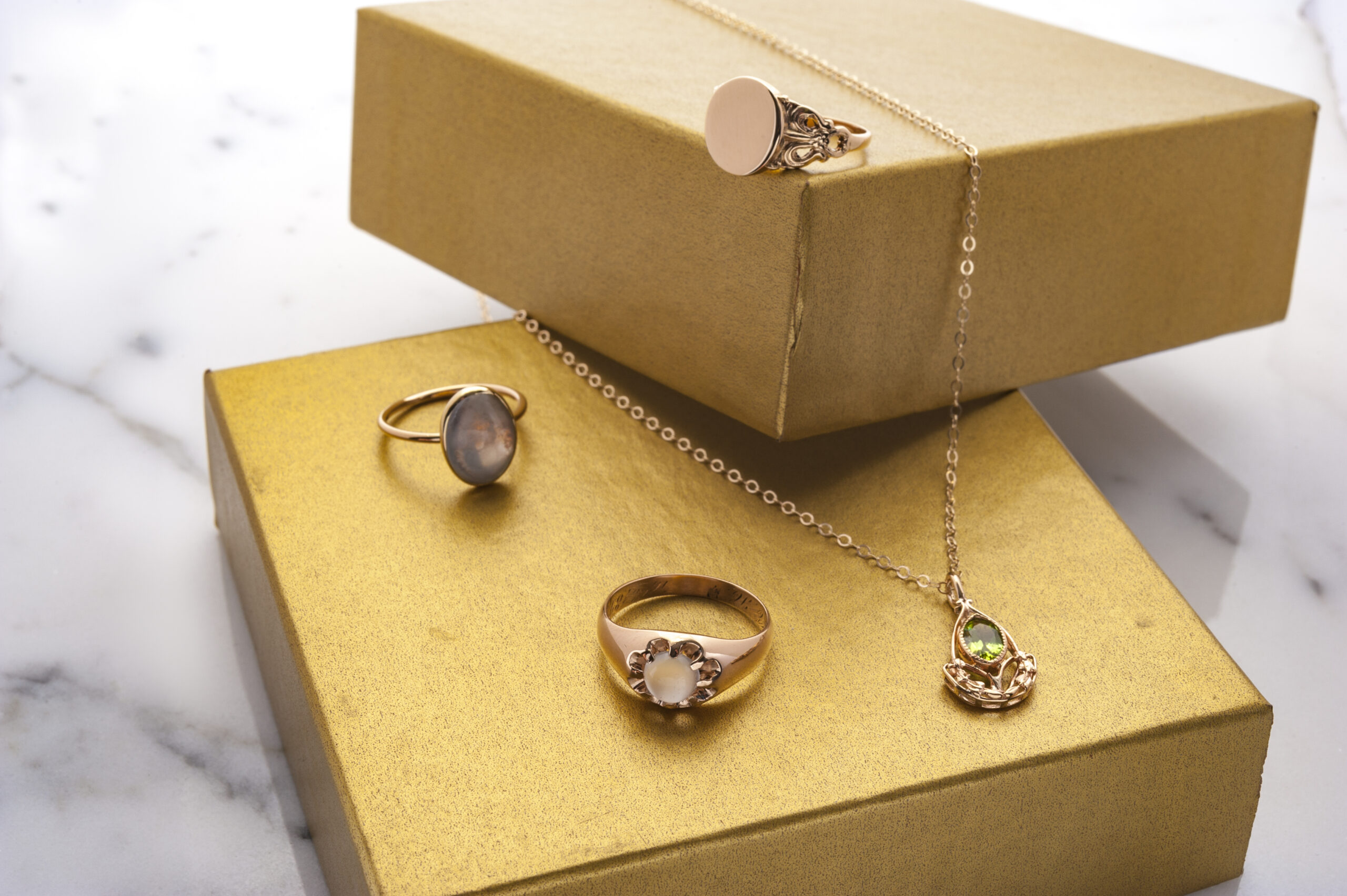 What to Do With Holiday Gift Jewelry You Don't Like