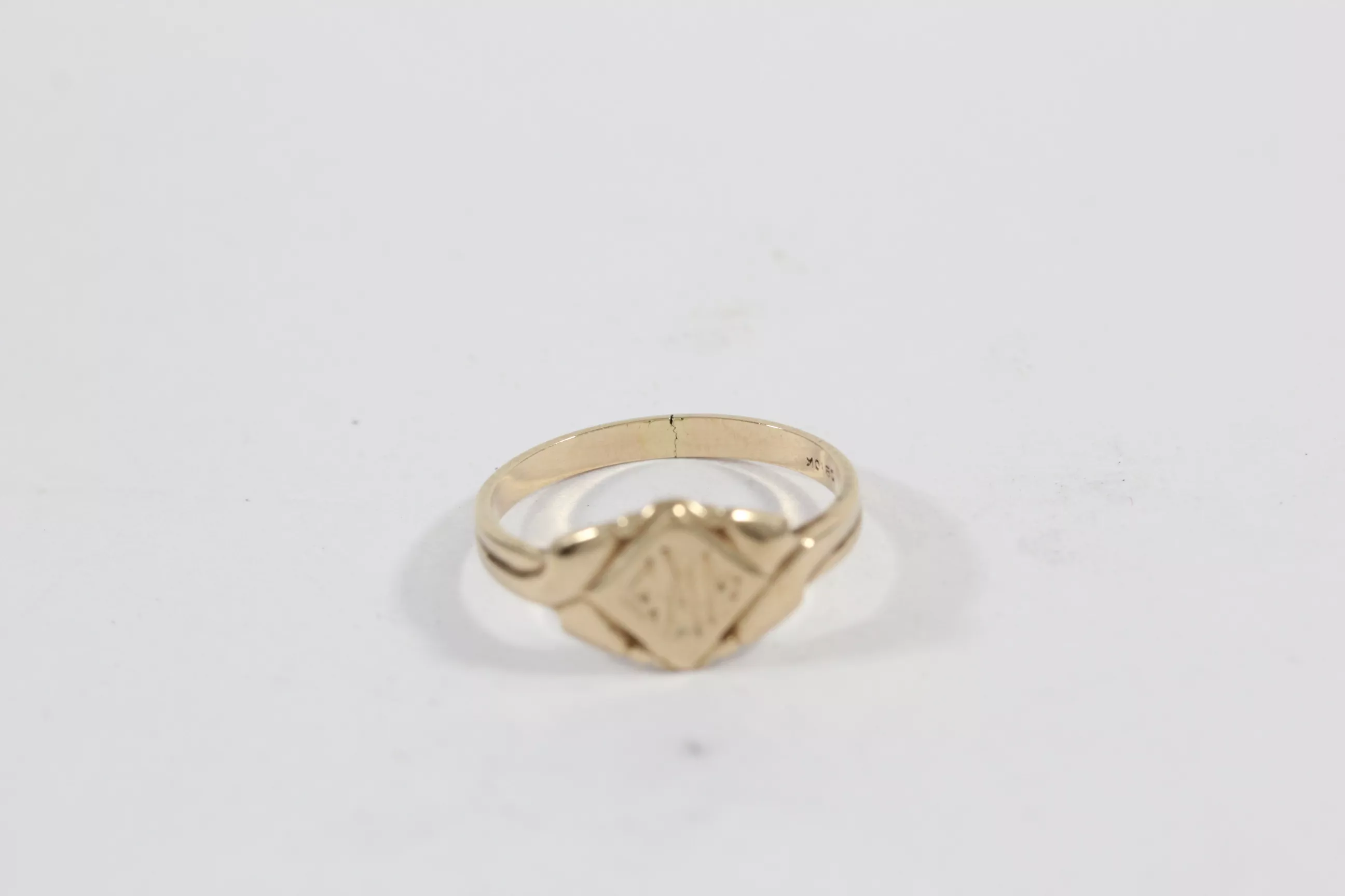 cracked-ring-repair-cost-gold-ring