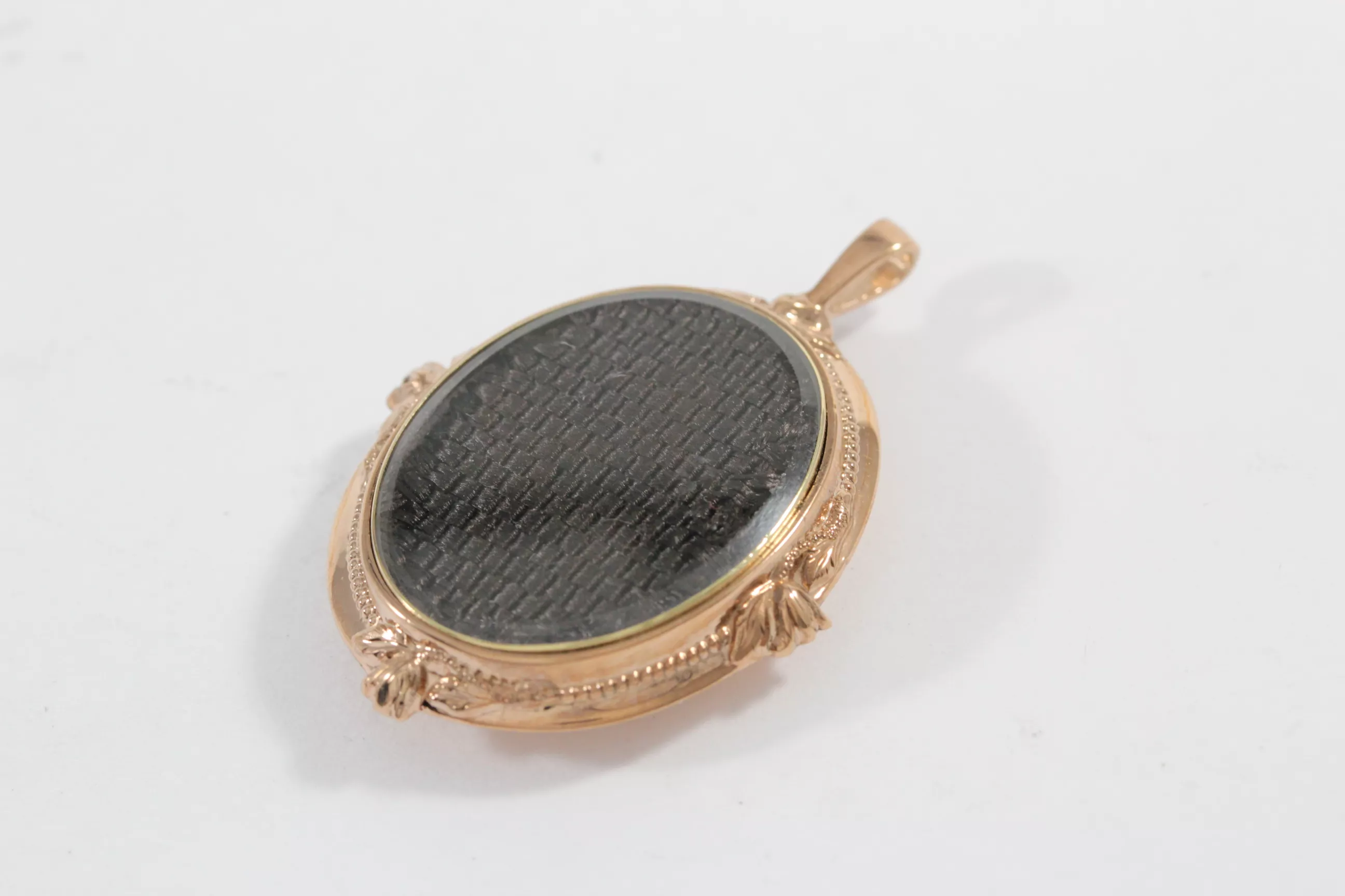 memento-mori-jewelry-hair