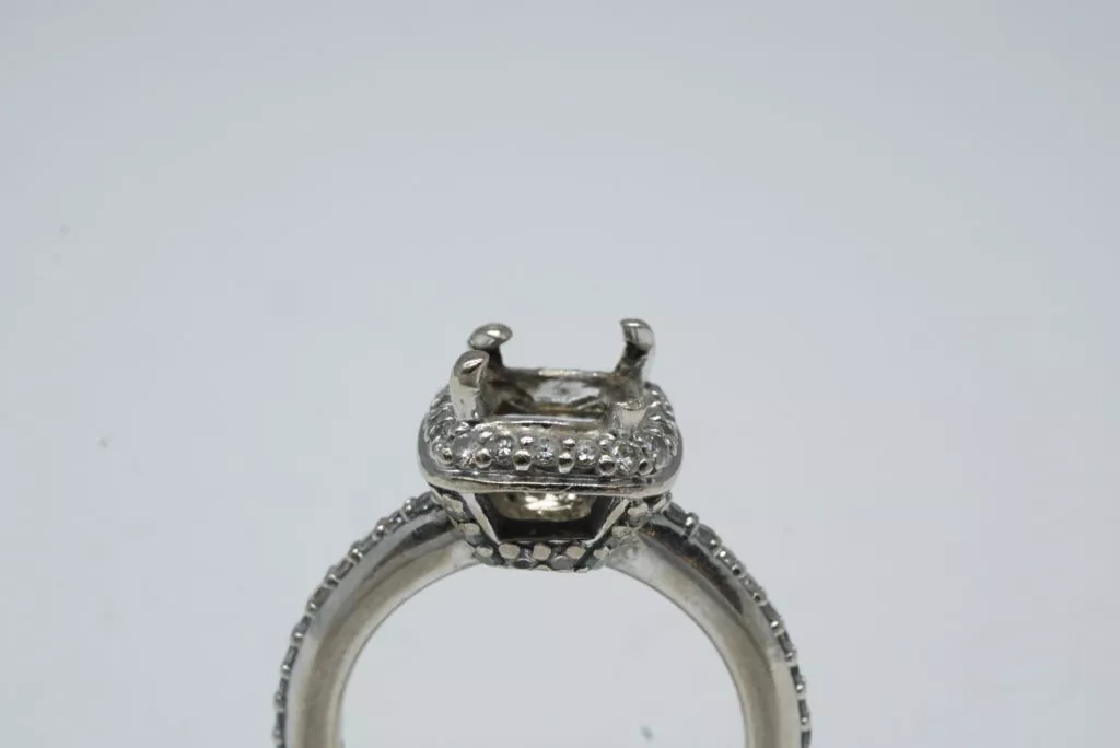 ring prong repair maintenance white gold