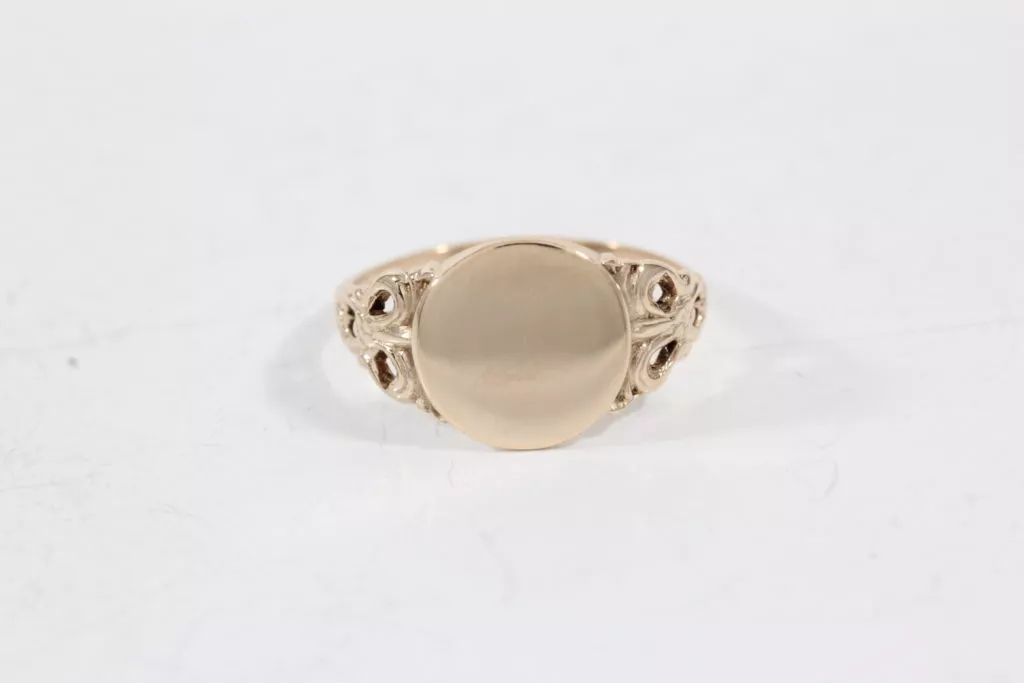 personalized signet ring