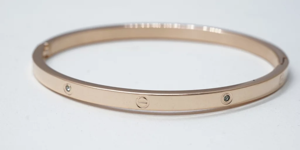 rose-gold-bangle