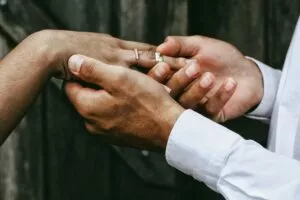 unique-wedding-bands
